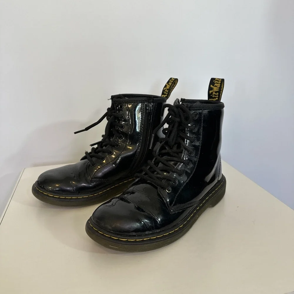 Kids Dr. Martens 1460 J‎ Patent Leather Boots Size 3 Black Combat Side Zip